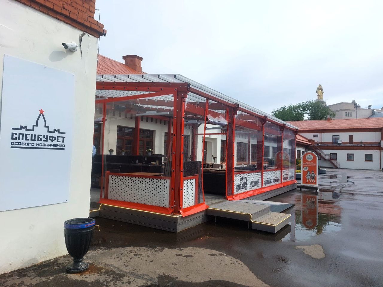 ПВХ шторы для летней террасы кафе в Вышнем Волочке